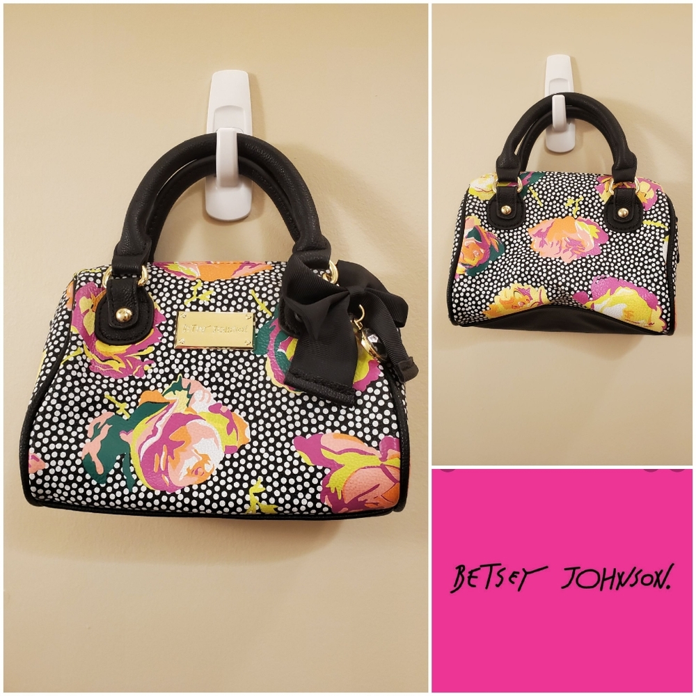 Betsey Johnson mini bag with floral prints and bow with jewelry details